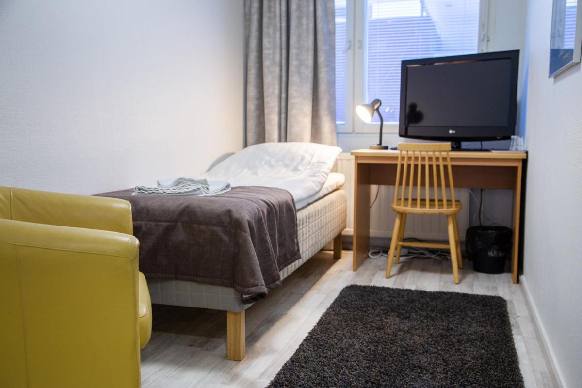 Gasthaus Lohja Bed & Breakfast Bagian luar foto